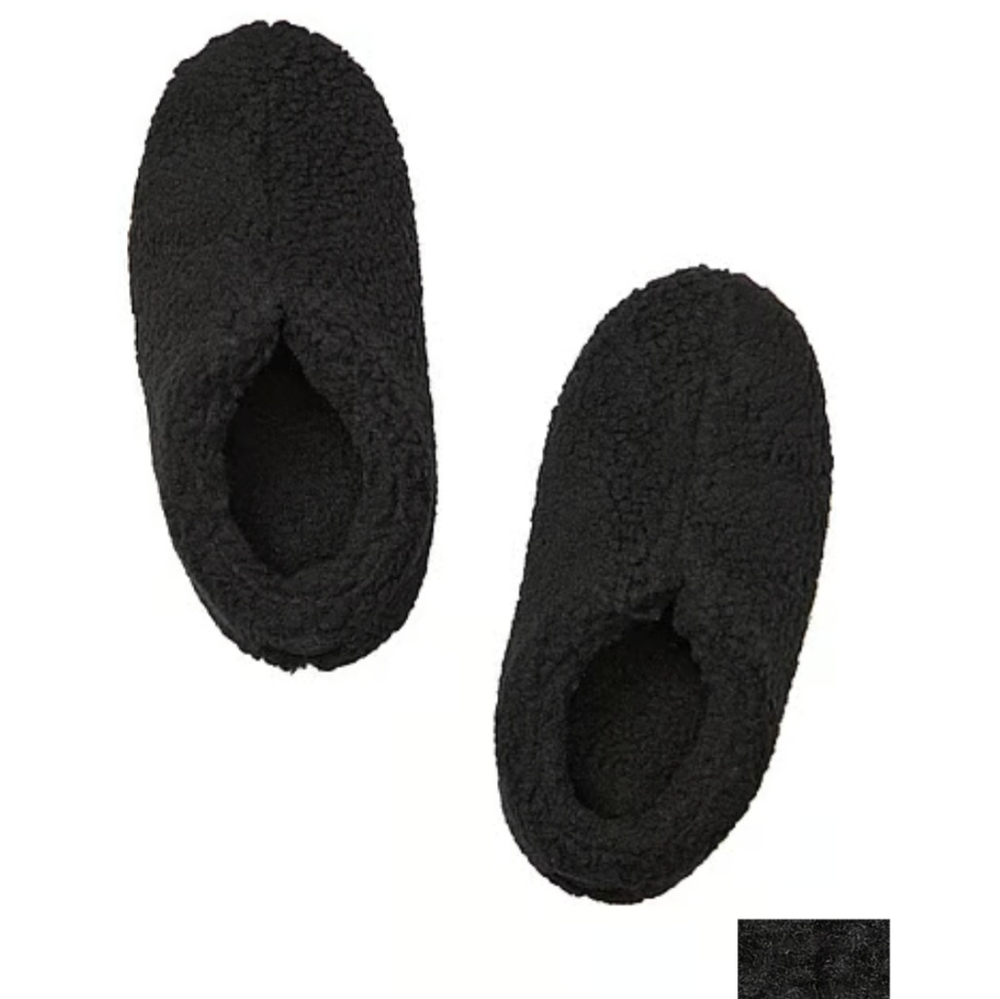 PINK Victoria's Secret fleece slipper booties.